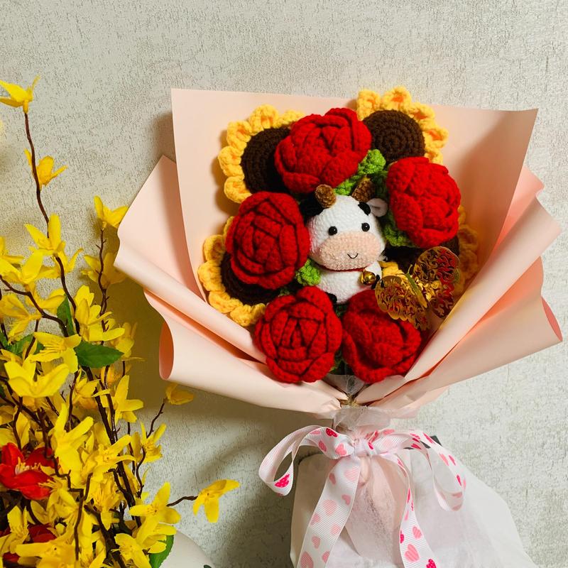 Crochet Flower Bouquet, 1 Count Handmade Knitting Flower Bouquet with Cow Doll, Home Flower Arrangement Decor Supplies, Flowers Gift for Girlfriend, Crochet Bouquet Birthday Gift, Bouquet Flowers, Christmas Gift Ideas, Stocking Stuffers