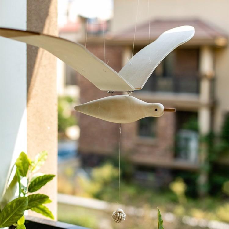 Hanging Flying Flapping Seagull Wooden Seagull Collectible Modern Soaring Seagulls Hanging Ornaments for Dorm Restaurant Apartment Decor