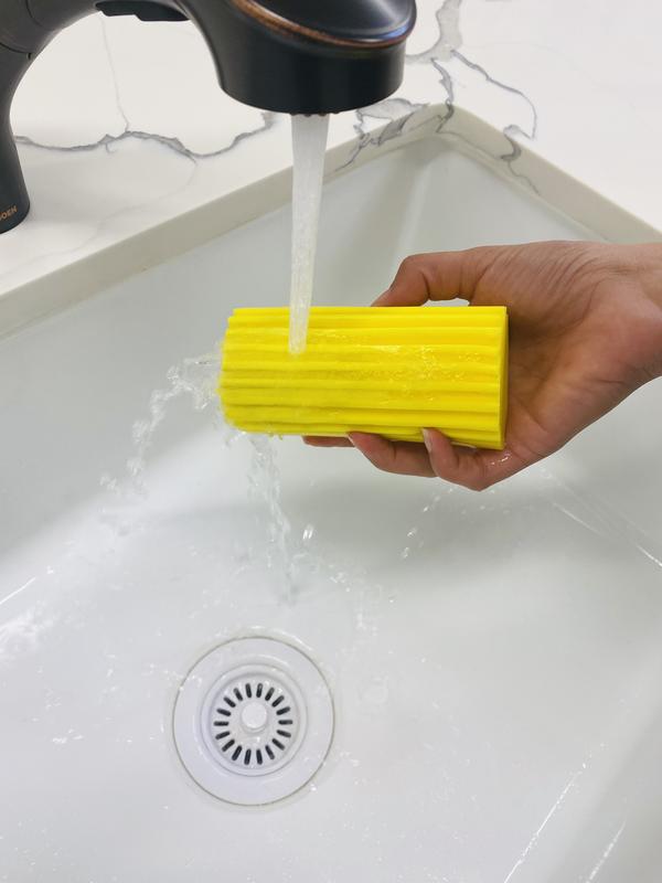 Scrub Daddy Scrub Social Spectacular Bundle - including sponges and other cleaning essentials