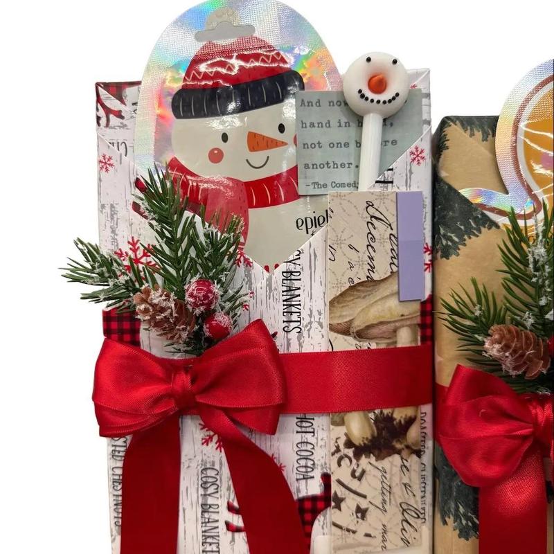 Christmas Blind Date with a Book: Surprise Yourself with Different Genres - Includes Pen, Bookmark, Gift