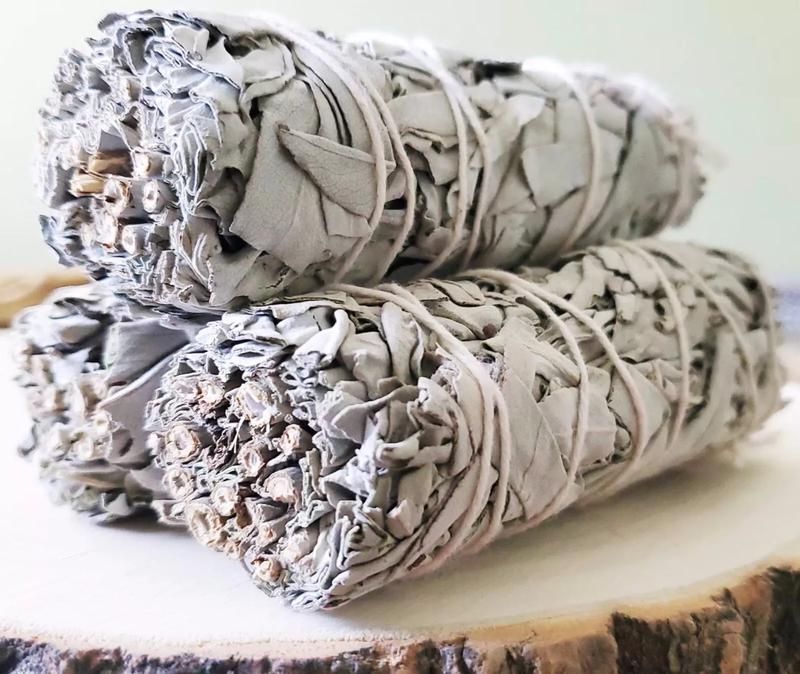 4 Pack Sage Sticks Smudge Kit In Gift Box 4 Inch Long For Negative Energy Cleansing & Healing