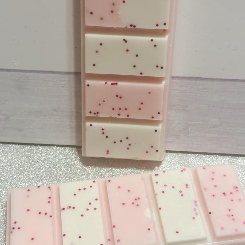 All Natural Soy Wax Melt Snap Bar Candle Decor - Perfect for Home Use Highly Fragrant