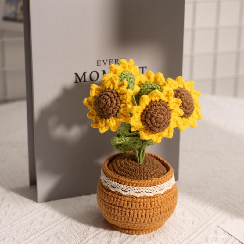 Crochet Sunflower Potted Plant, 1 Count Cute Creative Handmade Knitting Positive Energy Ornament, Home Decor for Living Room Bedroom Office