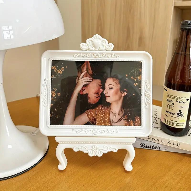 Vintage Photo Frame, 1 Count Exquisite European Style Photo Frame, Desktop Decorative Photo Frame for Home Office Environment