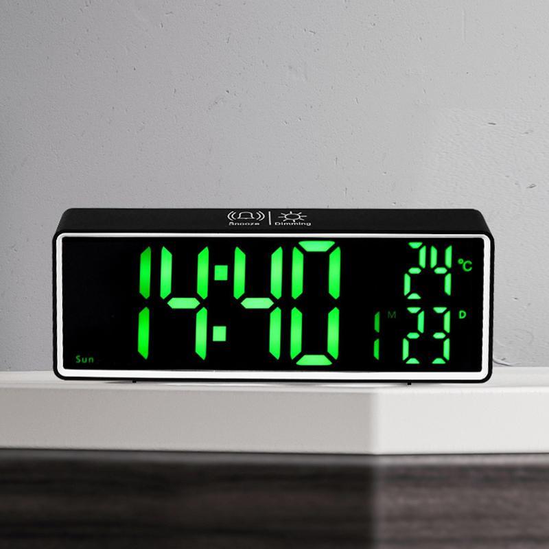 LED Digital Electronic Clock, USB Charging 3-level Adjustable Brightness Alarm Clock, Temperature Display Date Clock for Home Bedroom Decor