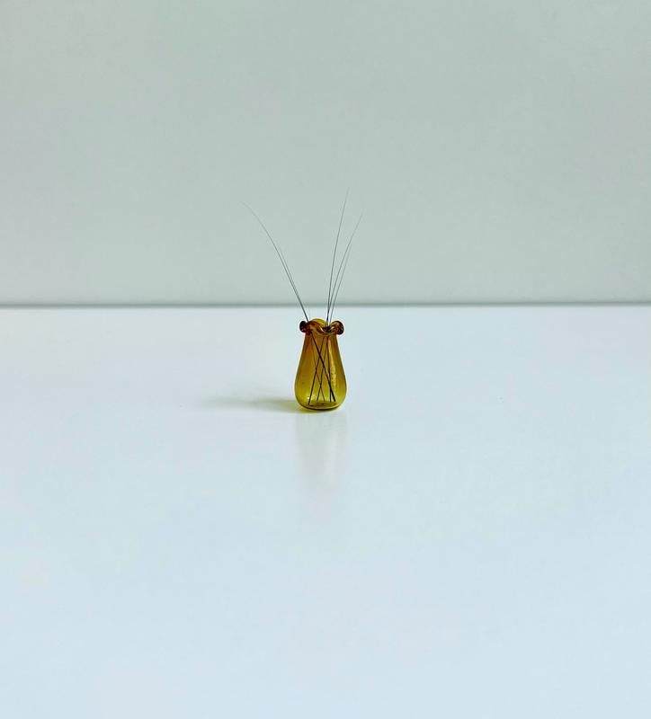 Miniature Glass Whisker Vase (Tulip)