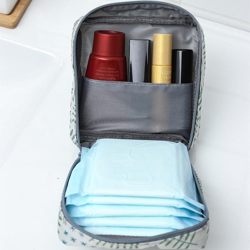 Sanitary Napkins Storage Bag, Portable Travel Sanitary Pads Organizer Bag, Zipper Tampon Storage Bag for Women Girls, Travel Organizer