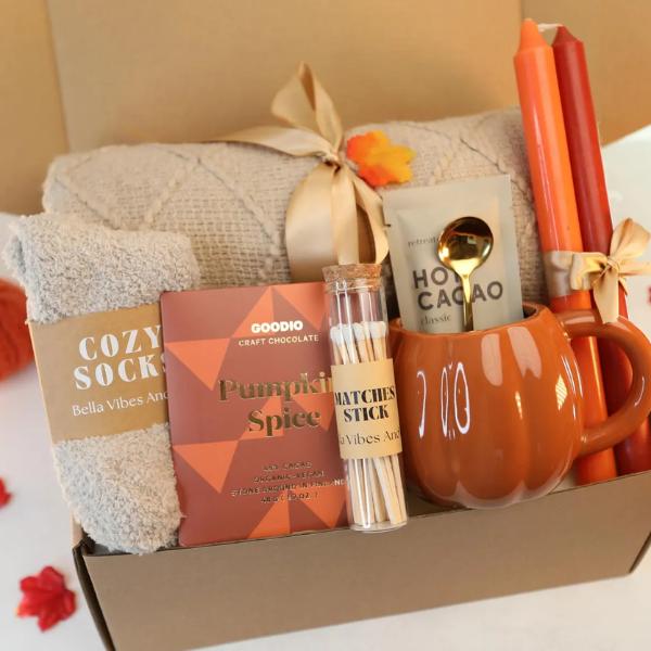 Warm and Cozy Gift Box, Hygge Gift Box, Happy Birthday Gift, Christmas Gift Basket