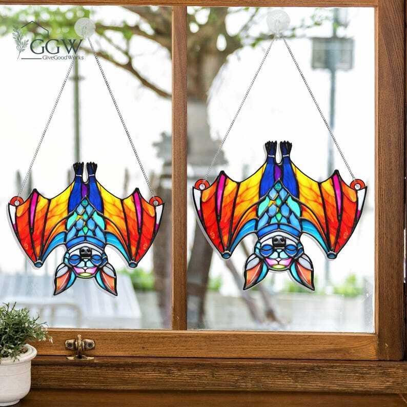 Bat Colorful Suncatcher, Gothic Bat Ornament Suncatcher, Bat Acrylic Window Hangings, Bat Lovers Gift, Gothic Bat Hanging, Creepy Cute Decor