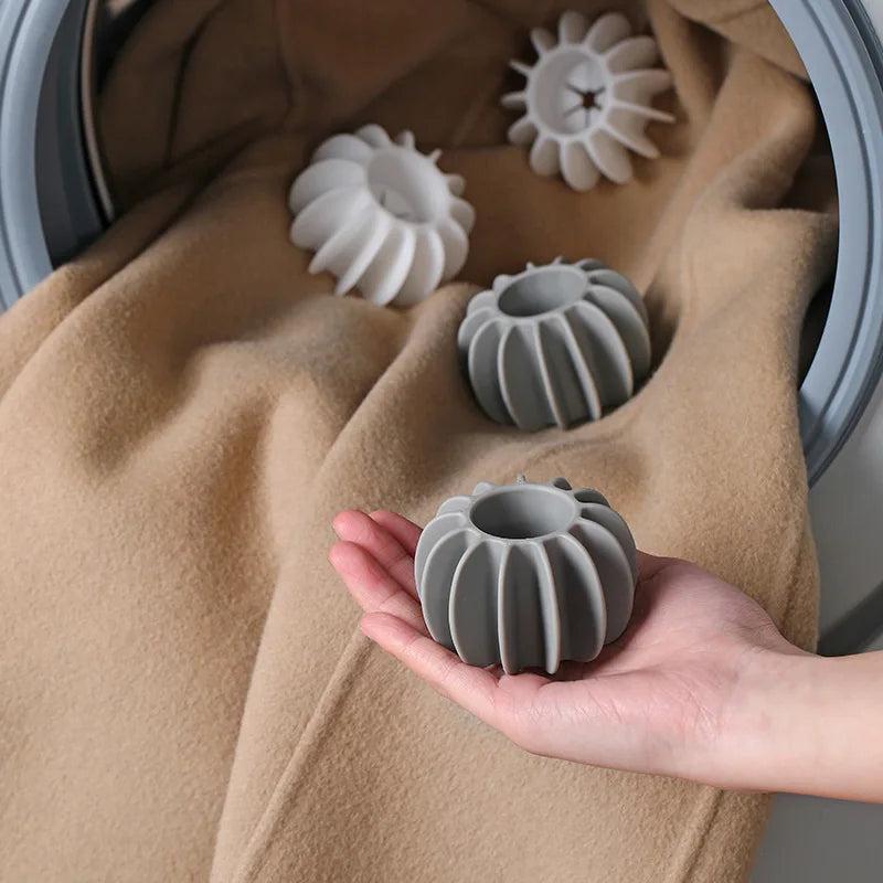 Silicon Laundry Ball Reusable for Pet Hair Collection