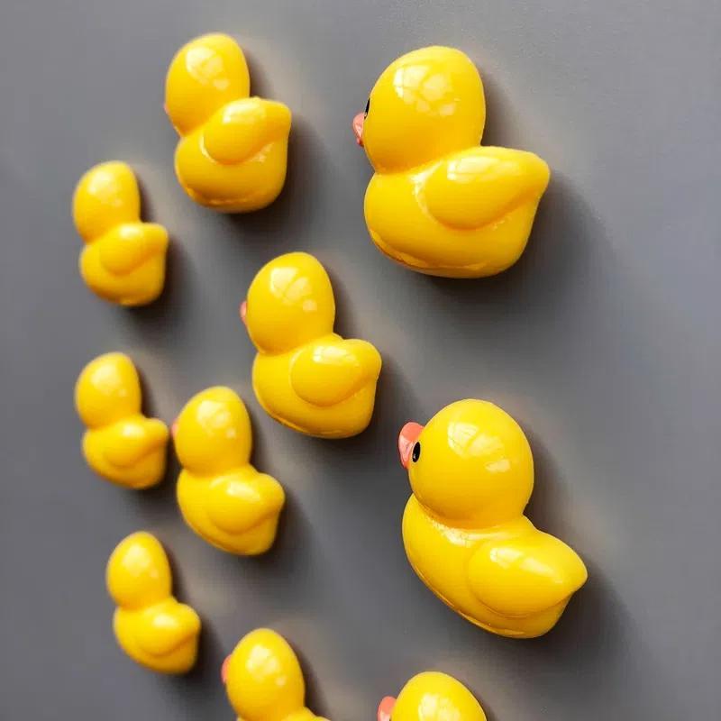 Cute Duck Design Fridge Magnet, 5 Counts set Mini Yellow Duck Shaped Magnet for Magnetic Whiteboard, Decorative Refrigerator Magnet for Kitchen