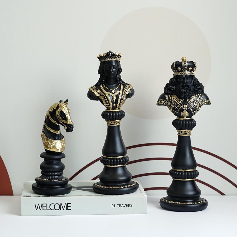 Chess King Queen Knight Design Resin Statue, 1 Count Creative Desktop Ornament, Decorative Craft for Home Living Room Bedroom Study Room