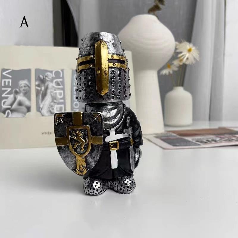 Medieval Guard Knight Design Ornament, 1 Count Creative Resin Statue, Decorative Figurine for Home Office Desk, Home Decor