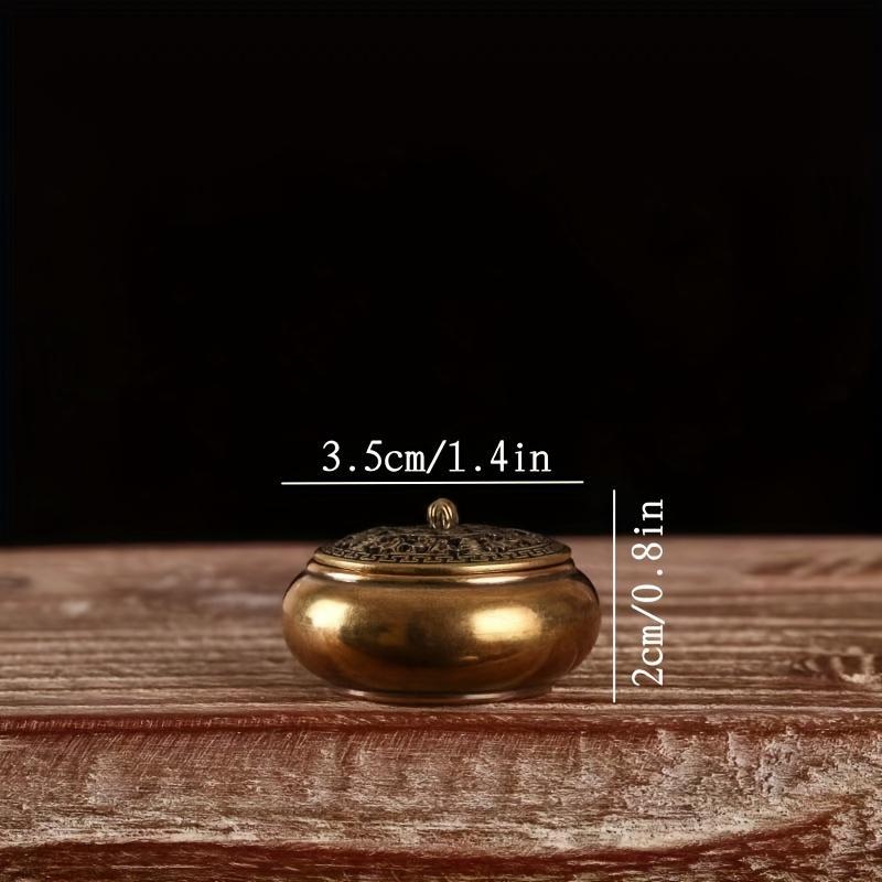 Vintage Incense Burner, 2 Counts Mini Portable Hollow Out Incense Burner with Cover, Decorative Incense Holder for Home Coffee Office Living Room Table Ornament