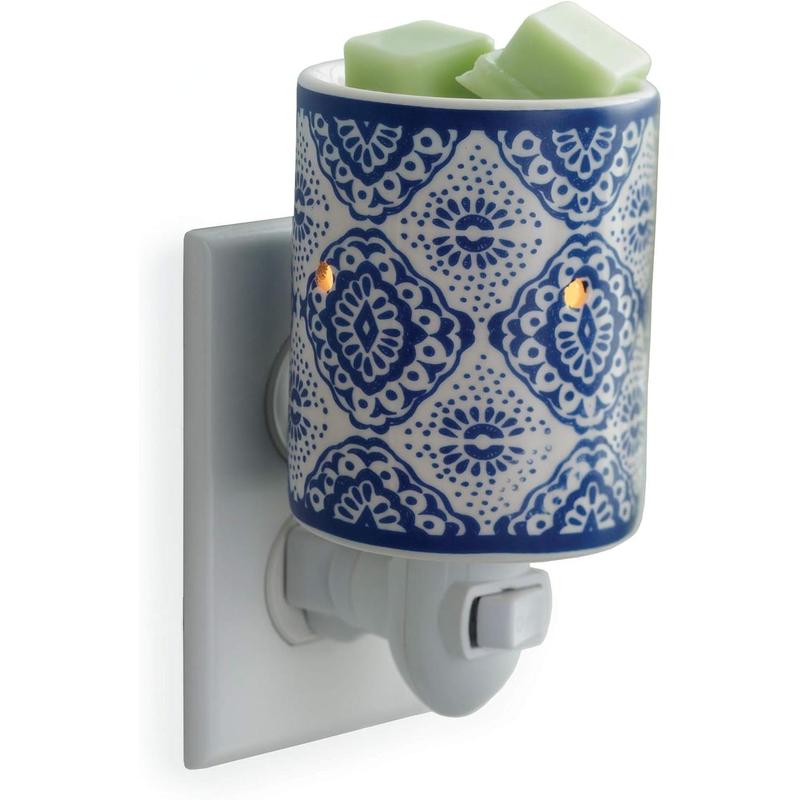 ETC Pluggable Fragrance Warmer- Decorative Plug-in for Warming Scented  Wax Melts and Tarts or Fragrance Oils, Indigo Blue and White Porcelain