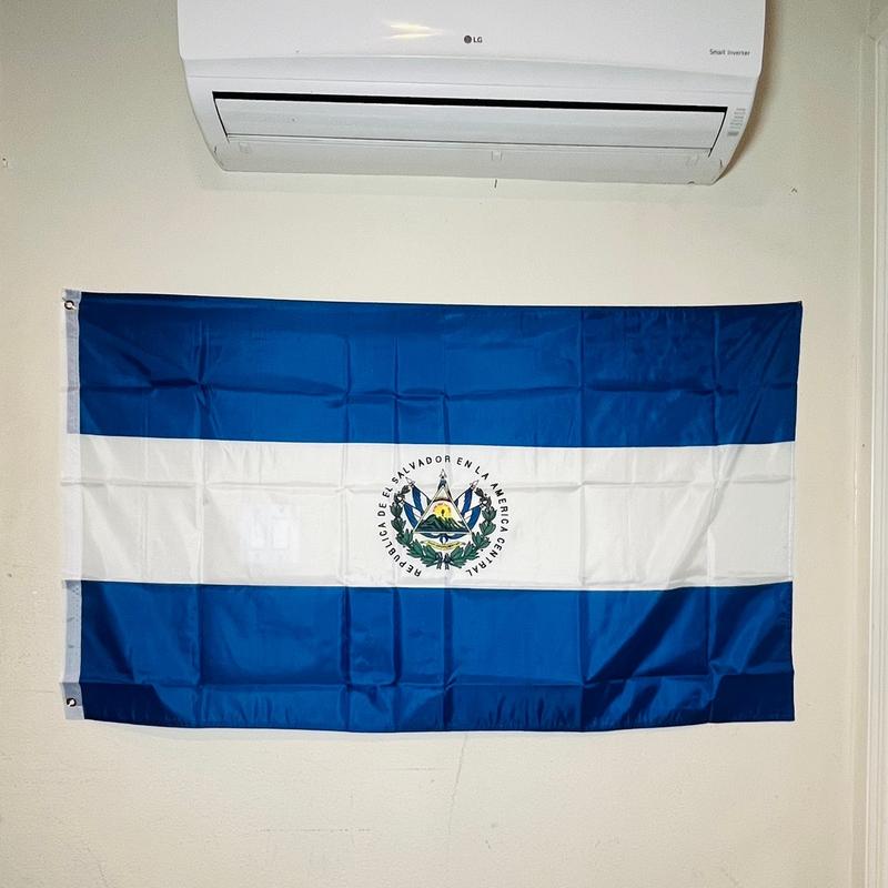 El Salvador Flag