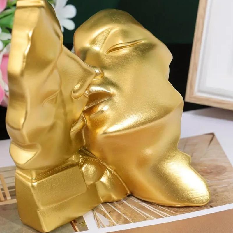 Couple Kissing Statue Decoration Craft, 1 Count Romantic Creative Desktop Ornament, Home  Decoration for Office Coffee Shop Gallery