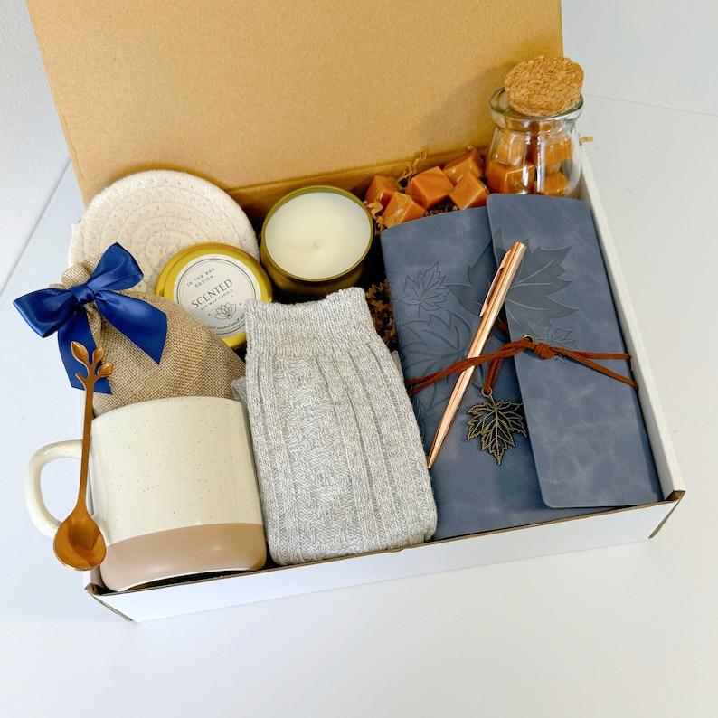 [CUSTOM IN DESCRIPTION] Christmas gift box, Hygge gift box for her, Care package for her, Gift baskets for women, Birthday Gift box with blanket, Gift box for women