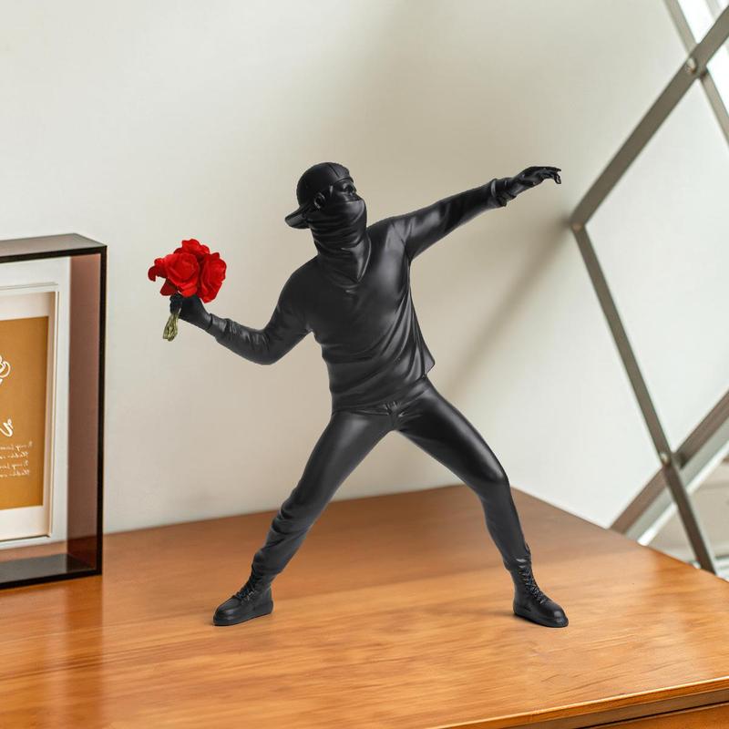 Rose Throwing Boy Resin Ornament, 1 Count Modern Art Desktop Statue, Art Desktop Decoration for Living Room & Cabinet Display