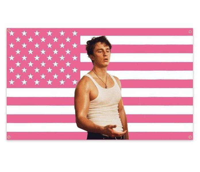 Drew Starkey Rafe Cameron Is Extremely Good Looking American Pink Flag 3x5