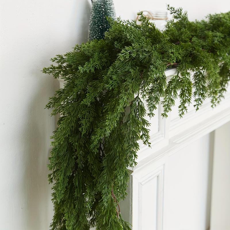 Artificial Pine Branches, 1 Count 72-head Fake Pine Branches, Fake Pine Vine, Indoor Door Frame Hanging Decoration, Home Decor for Living Room Bedroom