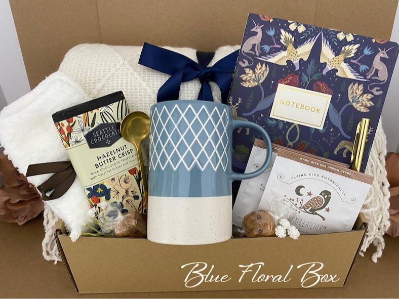 Sympathy Gift Box, Package For Her,  Package, Sending Love and Hugs, Thinking of you Gift Box, Hygge Gift Box With Blanket