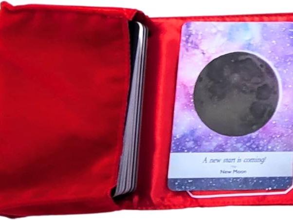 Oracle Cards Velvet Wrap, Smooth Pouch organizer for Oracle cards, Tarot Deck Storage Holder, Oracle Spread Pattern -Red [ENGLISH] Satin Cloth Gift Set