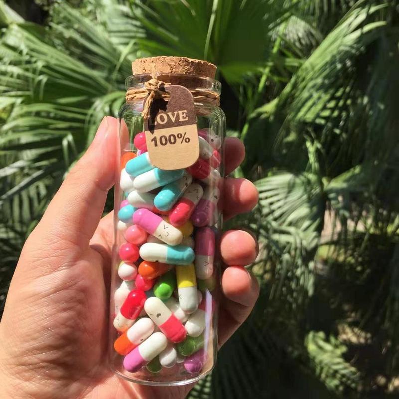 Cute Capsules in a Glass Bottle Lovely Notes Couples Gifts for Him Her Boyfriend Girlfriend Mom Birthday Anniversary Valentines (Mixed Color 90pcs)